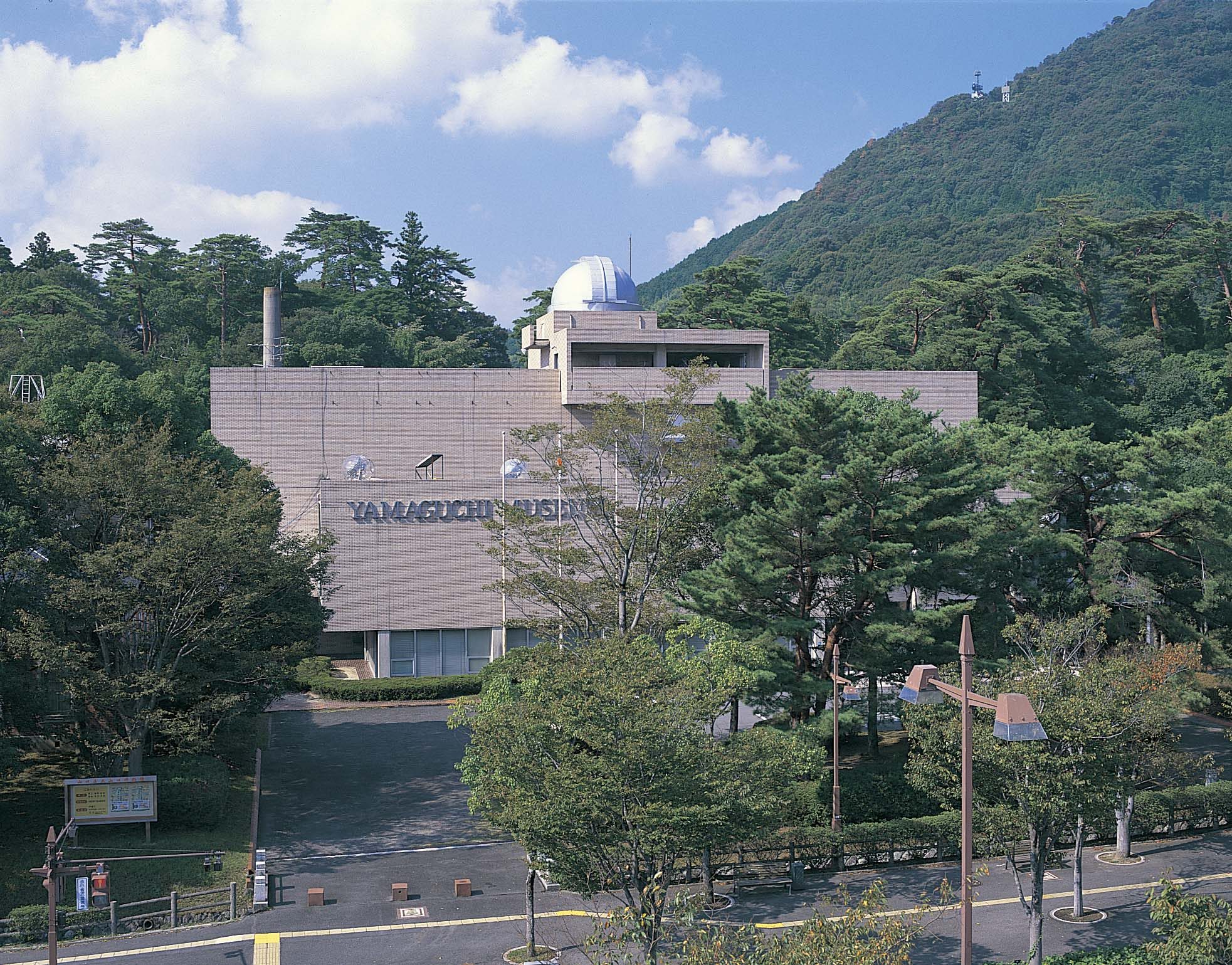 山口県立山口博物館